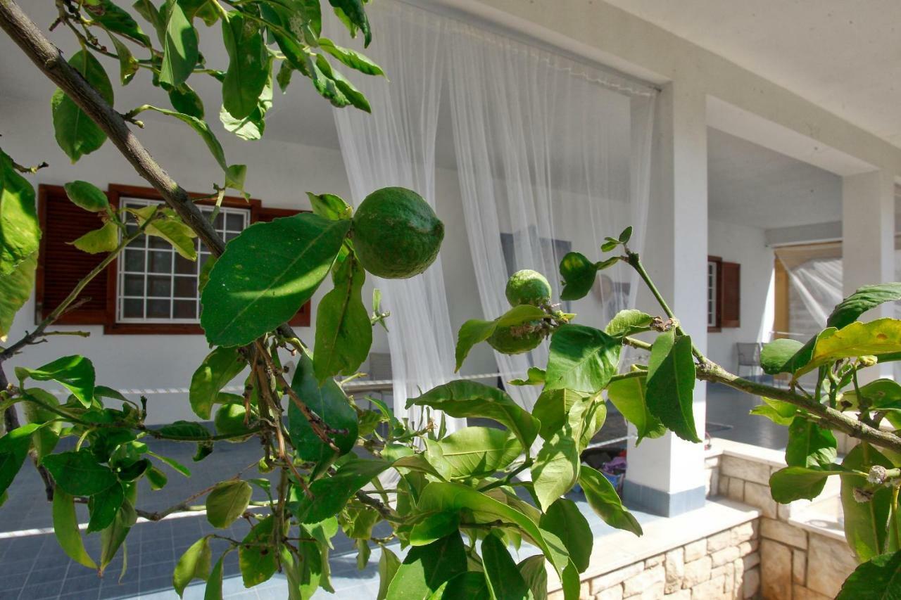 B&B Villa Al Mare Giovinazzo Exterior foto